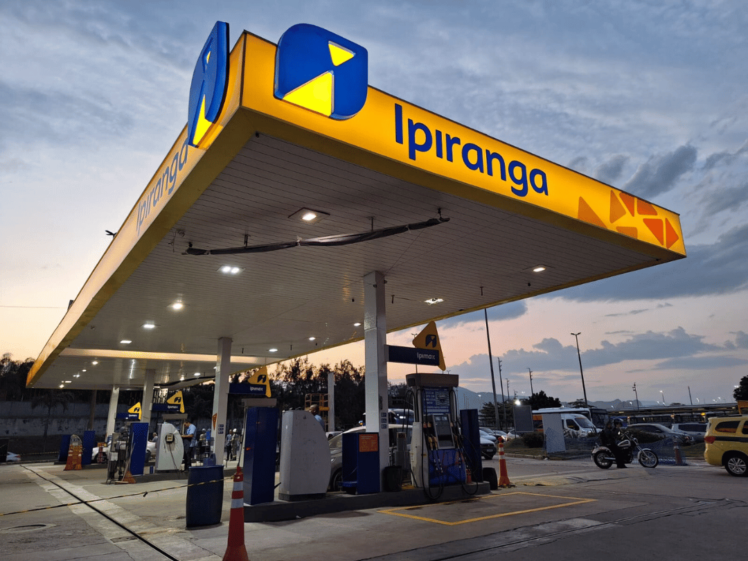 Grupo Trial finaliza a instalação da nova identidade visual da Ipiranga no Auto Posto Senna